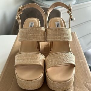 Steve Madden Valory raffia sandals